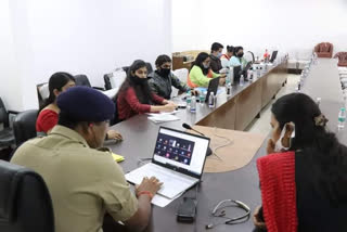 Webinar organized on women empowerment in durg