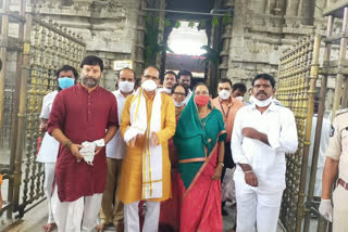 mp cm in tiruchanur padmavathi temple