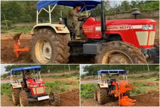 Mahendra Singh Dhoni Ploughing farm with tractor in ranchi, Dhoni was seen driving tractor in ranchi, viral Video of Dhoni driving in tractor, महेंद्र सिंह धोनी ट्रैक्टर से जोत रहे खेत, ट्रैक्टर चलाते नजर आए धोनी, धोनी का ट्रैक्टर चलाते वीडियो वायरल