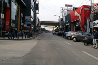 Bengaluru's Brigade Road wears a deserted look as state sees rapid surge in COVID-19 cases