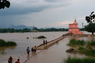 ପହଞ୍ଚିଲାଣି ବନ୍ୟା ଜଳ, ହାତବାନ୍ଧି ବସିଛି ଜଳସମ୍ପଦ ବିଭାଗ