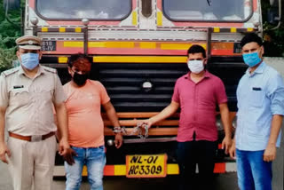 Gurugram police arrested truck thieves
