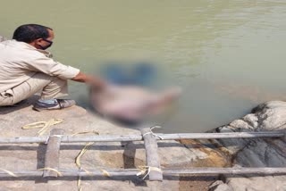 dead body found of a man in dasham falls ranchi