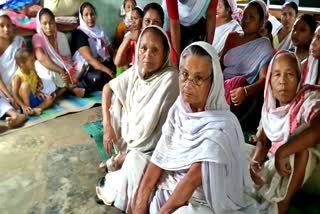 tinsukia district president visited relief camps of flood effected tinsukia