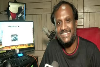 Chennai-based playback singer raises Rs 15 Lakh by singing live for 64 days