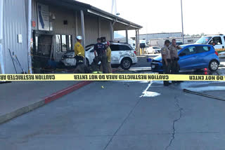 California distribution center  shooting  shooting at California  Red Bluff  Red Bluff Police  കാലിഫോര്‍ണിയ  വെടിവെപ്പ്  റെഡ് ബൾഫ്  വാൾമാർട്ട് വിതരണ കേന്ദ്രം