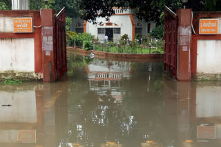 Streets waterlogged in Patna following heavy rainfall