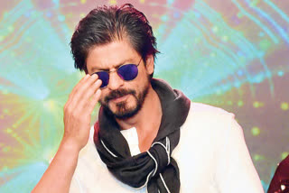 SRK completes 28 years in Bollywood, pens thank you note for fans