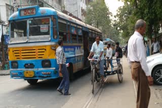 বেসরকারি বাস