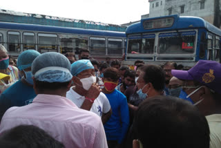 bus owner agitation at barasat bus stand
