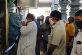 minister cherukuvada sriranganatharaju visited temple in dwaraka chinna tirumala