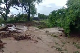 heavy rain at siddaluru in vikarabad district