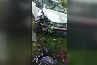 road accident at mangapur two dead