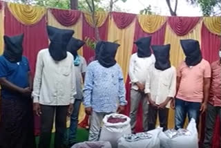 mahabubabad police arrested the gang that sells fake cotton seeds