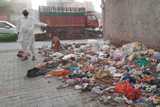 muradnagar bus stand garbage