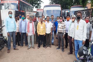 bhatapara-bus-association-protests-against-bhupesh-government