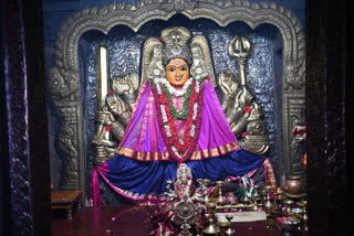 special Worshiped in sri badrakali temple warangal district