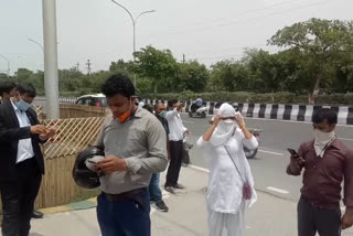 Bike boat investors protest at Surajpur Collectorate in Noida