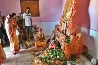 Women worship mother Vipada Tarini in Seraikela