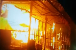 Fire in vegetable market