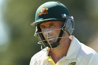 Former australian batsman michael hussey speaks about upcoming india vs australia series