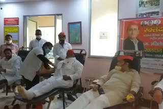 sp workers celebrated akhilesh yadav birthday