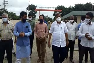 Industrial Area Inspection by Minister  jagadish shetter