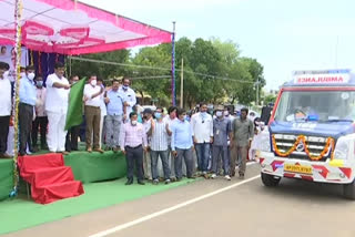 Minister Dharmana Krishnadas launched the new 104 and 108 vehicles in srikakulam