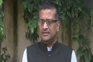 Haryana IAS officer Ashok Khemka writes to CJI against denying him to appear in person