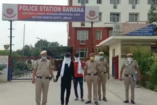 Delhi police arrested 2 interstate criminal in Bawana