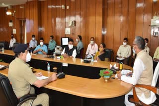 cm-took-review-meeting-of-vigilance-department