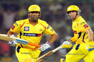 You should never write off champions: Hussey on Dhoni's future