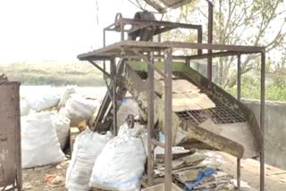 Solid waste management machine