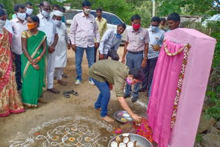 zp chair person foundation of construction of cc roads in bayyaram mandal mahabubabad district