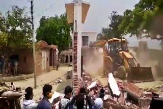 Rowdy sheeter Vikas Dubey's house demolished