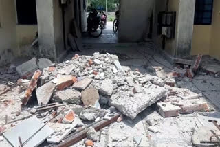 चित्तौड़गढ़ न्यूज, chittorgarh news, 2 मंजिल की सीढ़ियां गिरी, 2 floor stairs fell