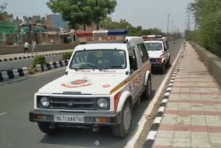 dead body found in Kalyanpuri drain east delhi