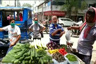 retail-fruit-and-vegetable-vendors-are-not-allowed-to-set-up-shop-in-rishikesh