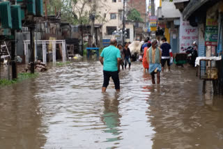 पटना के पॉश इलाके में भरा बारिश का पानी