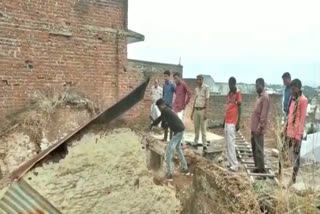 city council demolishes a dilapidated building,  city council  dilapidated building,  dilapidated building in banswara , banswara news,  rajasthan news