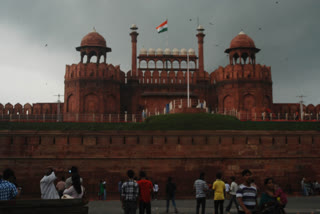 Red Fort  independence Day  COVID-19 pandemic  PM Modi  കൊവിഡ് വ്യാപനം  കൊവിഡ്  സ്വാതന്ത്ര്യ ദിനം  സ്വാതന്ത്ര്യ ദിനാഘോഷ പരിപാടി  ചെങ്കോട്ട