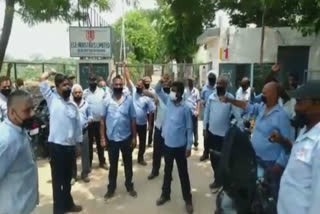 ECE factory workers in Ghaziabad protest over livelihood crisis