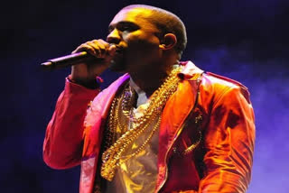 Rapper Kanye West announces bid for US presidential election