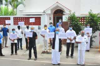 mdmk chief vaiko protest for need quick rescue operation for tamilians from various countries