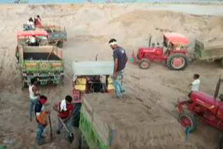 Illegal sand quarrying in Morena