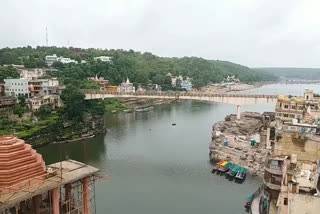 visiting-god-in-omkareshwar-through-tokens-in-khandwa