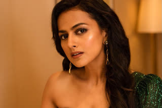 Actress Shraddha Srinath latest photo gallery