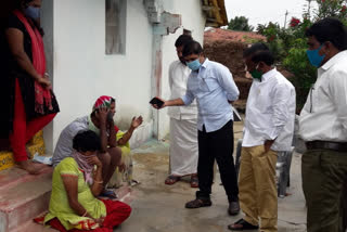 Dubbaka RDO Antha reddy helps poor peoples in Siddipeta district