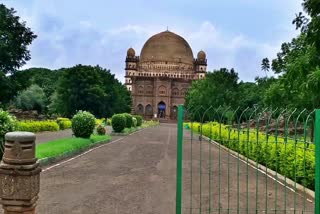 Gol Gumbaz Open to tourists