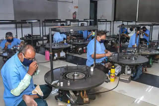 COVID-19: Surat diamond polishing units shut till July 13